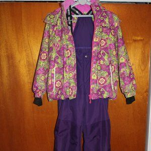 Beautiful and comfortable kids ski jacket and pant set for 10 y.o./140 cm